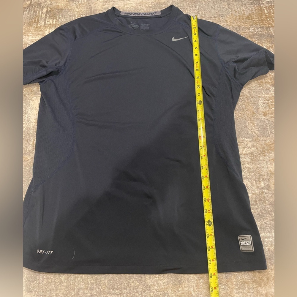 Nike Pro Combat XL Fitted Black Athletic Tee T Shirt Short Sleeve Dri-Fit - Picture 6 of 7